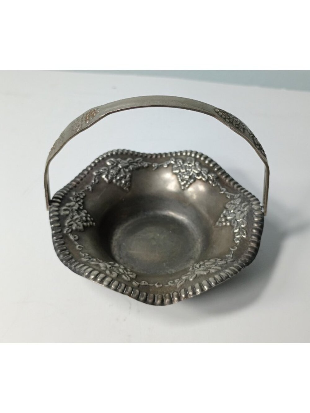 Vintage Silver Plate Embossed Grape Mini Basket Removable Swing Handle